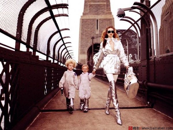 《时尚芭莎》高级时装广告片，在悉尼的 icon Harbour Bridge拍摄-百衲本